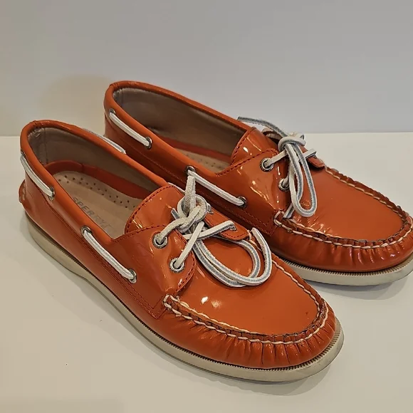 Sperry Orange Coral Patent Leather Top Sider Loafers with White Laces Size 7 1/2 - Picture 2 of 9